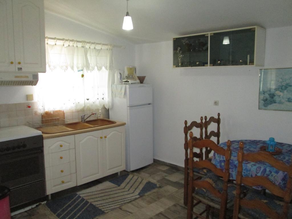 Bio House Apartment Chrani Ngoại thất bức ảnh