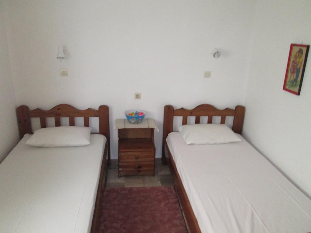 Bio House Apartment Chrani Phòng bức ảnh